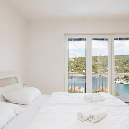 Villa Vacation House Glorious Mali Drvenik